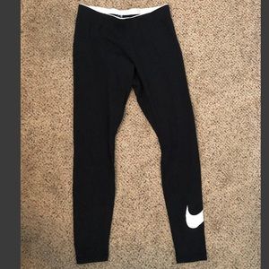Nike leggings